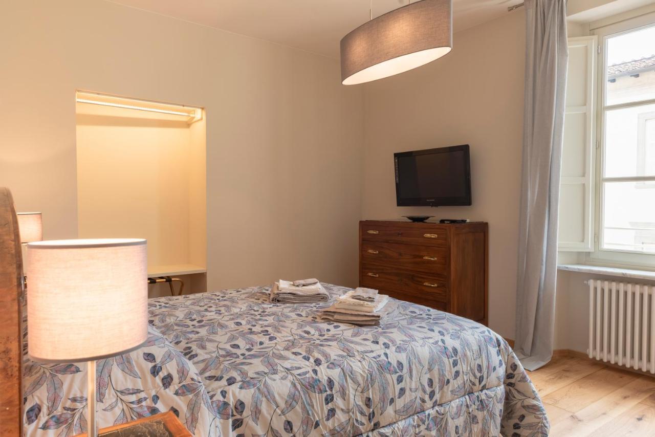 In Lucus Guest House Lucca Exterior photo